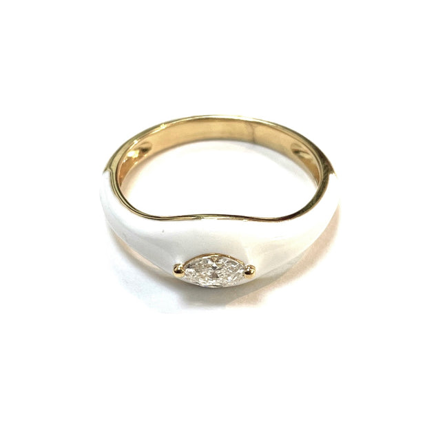 18k Yellow Gold Enamel Natural Diamond Ring