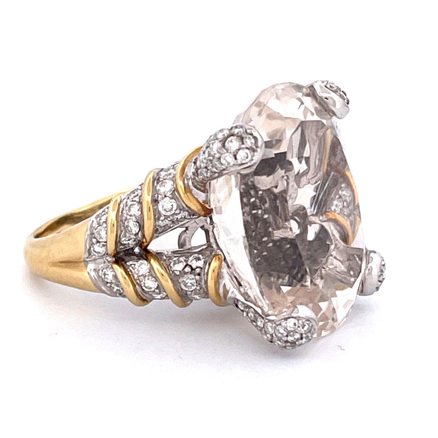 Dazzling 18K Yellow Gold Kunzite Diamond Ring of 37.73 Carat