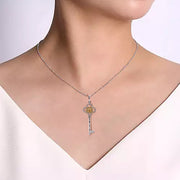 Exquisite 18k White Gold Natural Diamond Key Necklace