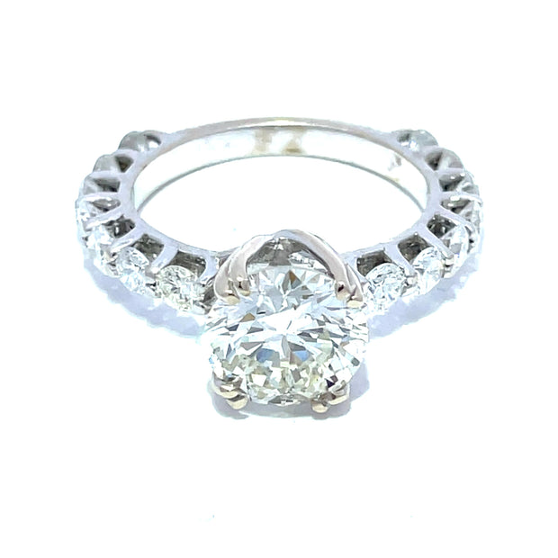 Dazzling 18K White Gold Ring with GIA Certified 2.30ct Center Round Diamond