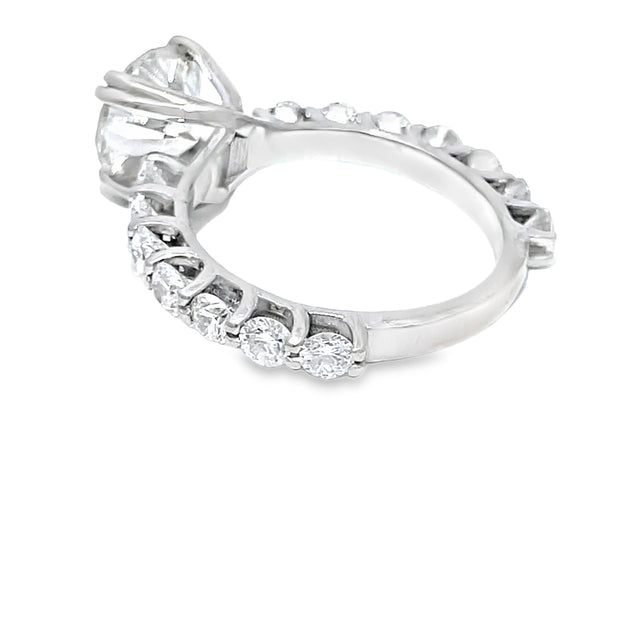Dazzling 18K White Gold Ring with GIA Certified 2.30ct Center Round Diamond