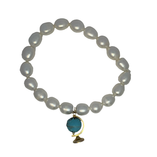 14k Yellow Gold Vintage Globe Charm Pearl Bracelet