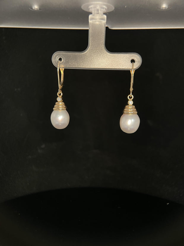 14k Yellow Gold Pearl Dangle Earrings