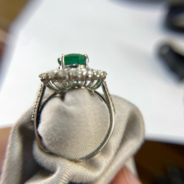 14k White Gold Oval cut Emerald & Diamond halo Ring