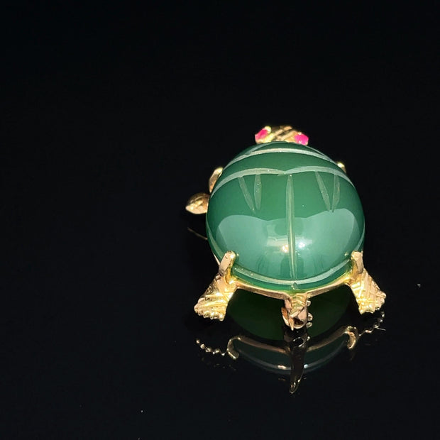 14K YELLOW GOLD SAPPHIRE EYES LARGE JADE BACK TURTLE BROOCH