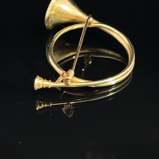 14k Yellow Gold Orchestral Horn Pin