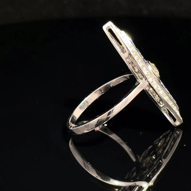 18k White Gold Marquise Shape Diamond & Sapphire Ring