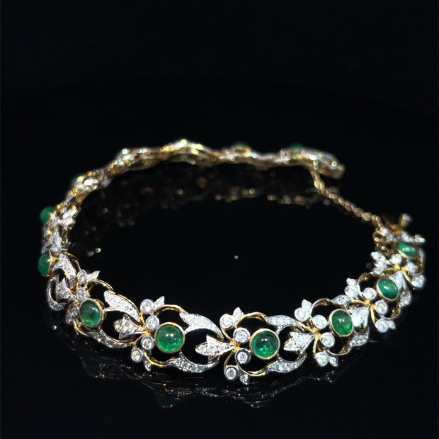 18k Yellow Gold Exquisite Emerald and Diamond Bracelet