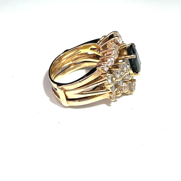 14k Yellow Gold Diamond & Oval Sapphire Ring