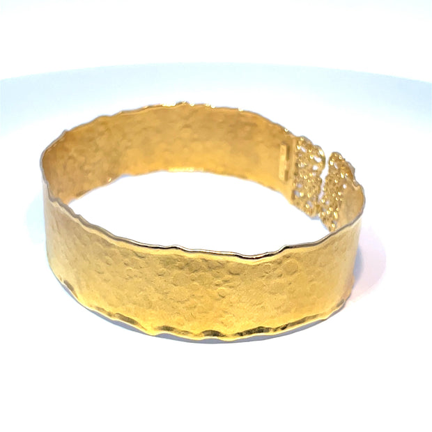Vintage Solid Yellow Gold Diamond hammered finish Filigree Cuff Bracelet