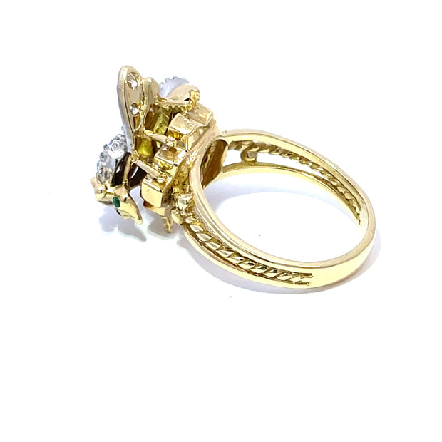 Exquisite Diamond-Set Bee Cocktail Ring in 18k Yellow Gold