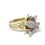 Exquisite Diamond-Set Bee Cocktail Ring in 18k Yellow Gold