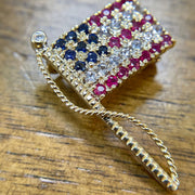 14k Yellow Gold Sapphire Studded Flag Pin