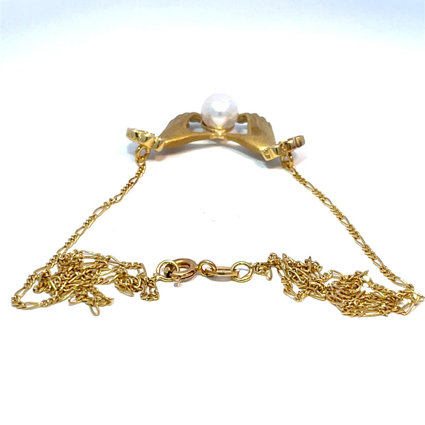 18k Yellow Gold Diamond Hands Holding Pearl Pendant Necklace
