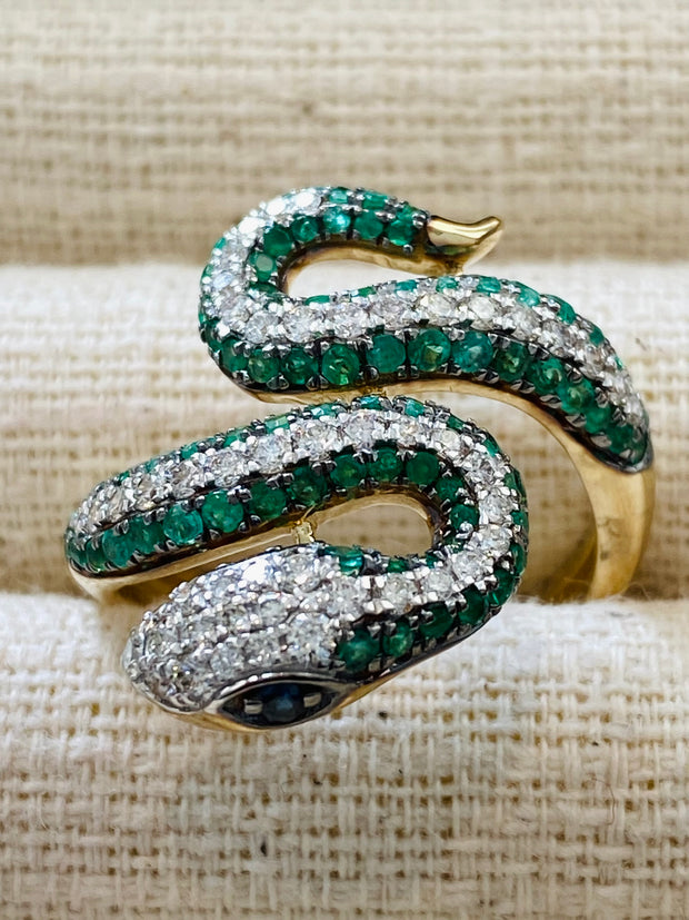 Vintage Emerald Diamond Snake Ring in 14K