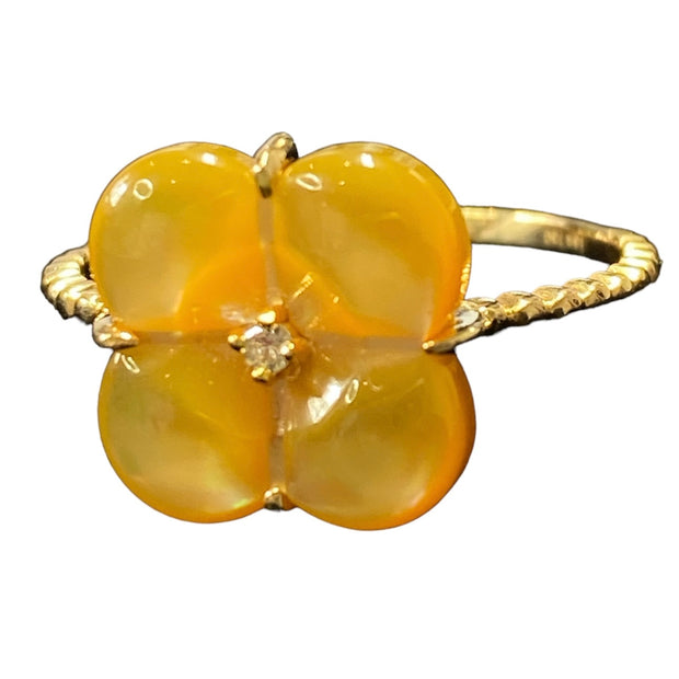 Golden Mother Of Pearl Clover Natural Diamond Ring 18K Yellow Gold