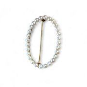 Estate Oval Pearl pin in Yellow Gold