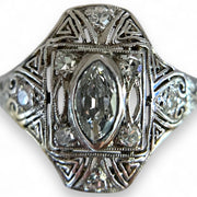 Antique 1920s Platinum Diamond Ring