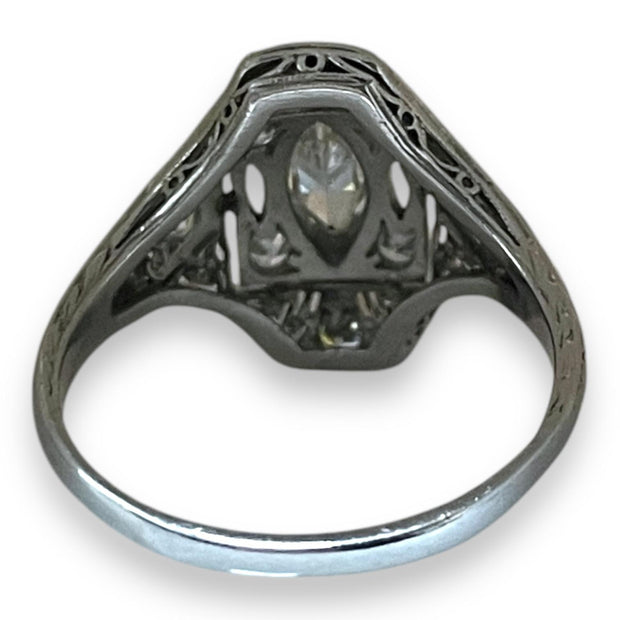 Antique 1920s Platinum Diamond Ring