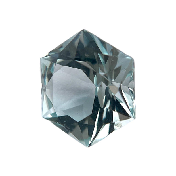 Oceanic Elegance: 1.94 Carat Aquamarine