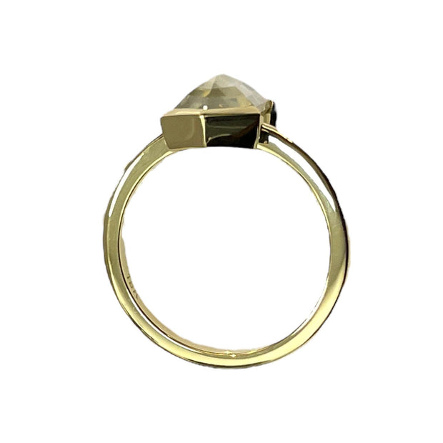 Unique 18K Yellow Gold Hexagonal 2.35 Carats Diamond Ring