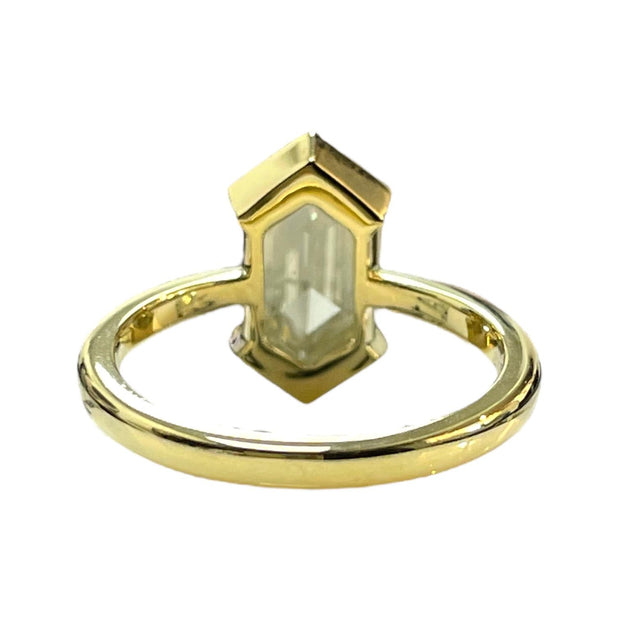 Unique 18K Yellow Gold Hexagonal 2.35 Carats Diamond Ring