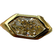 Exquisite Limited Edition 18K Yellow Gold 1 Carat Duchess Diamond Ring