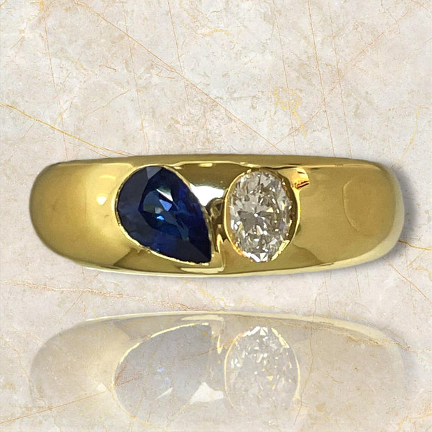 18K Yellow Gold Dome Ring with Diamond and Sapphire