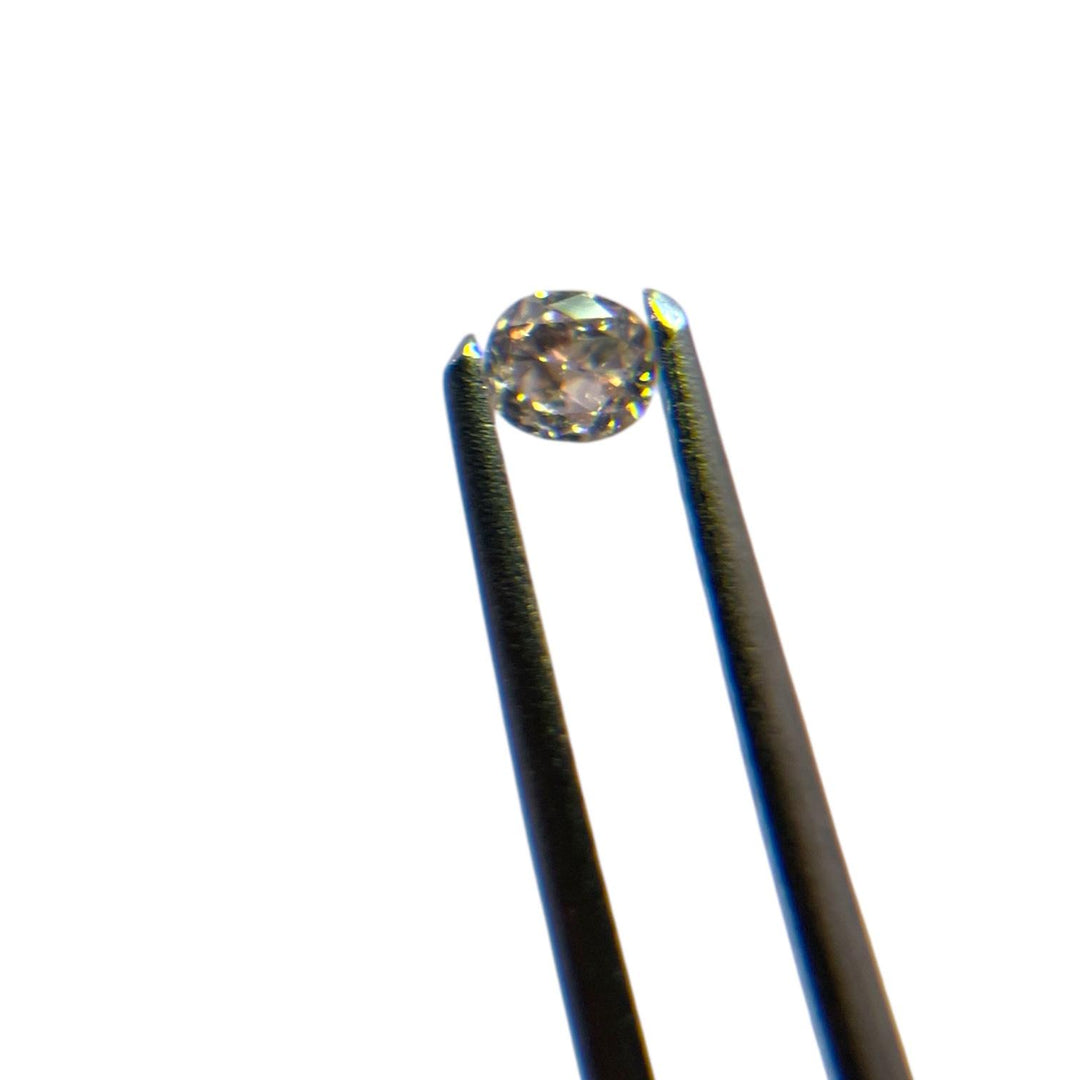 Cushion V2 – DiamondBook.com