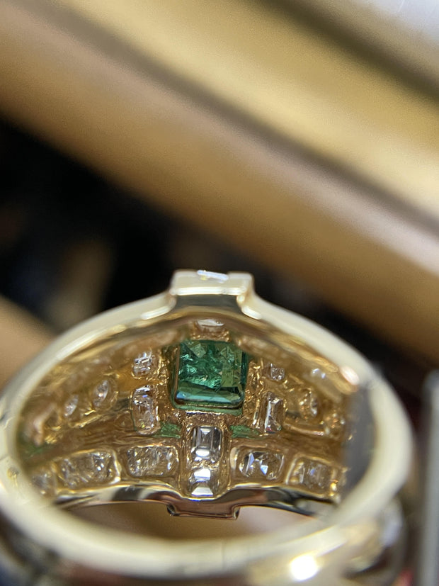 14k Yellow Gold Columbian Emerald and Carre cut Diamond Men's Ring