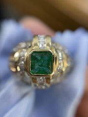14k Yellow Gold Columbian Emerald and Carre cut Diamond Men's Ring