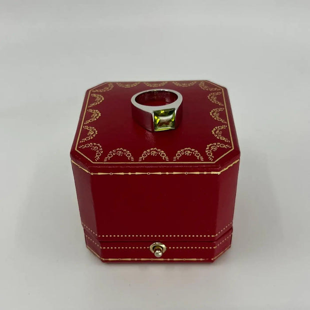 Cartier 18k White Gold Vintage 1990s Peridot Tank Ring