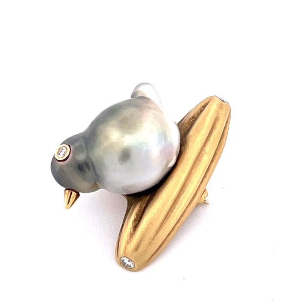 Exquisite 18K Yellow Gold Tahitian Pearl & Diamond Duckling Brooch