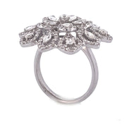 Exquisite 18k White Gold Diamond Flower-Shaped Leaf Cluster Ring