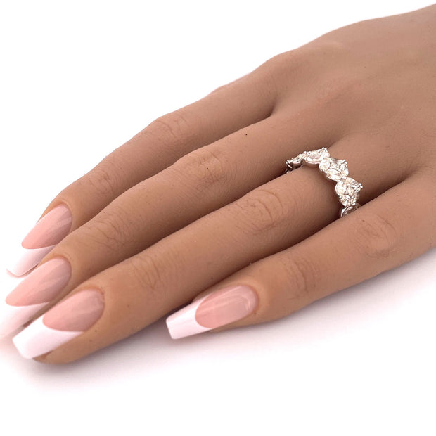 Elegant 14k White Gold Diamond Ring