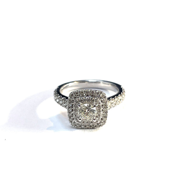 Elegant 14k White Gold Diamond Ring