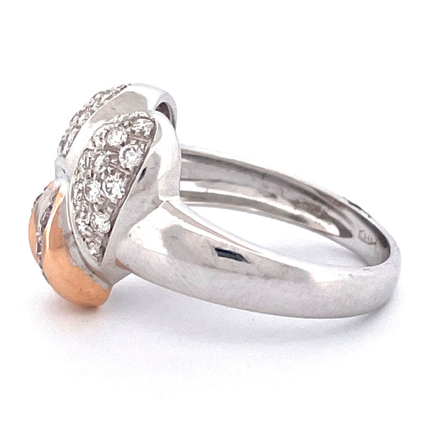Exquisite 18k White Gold Diamond Heart Ring