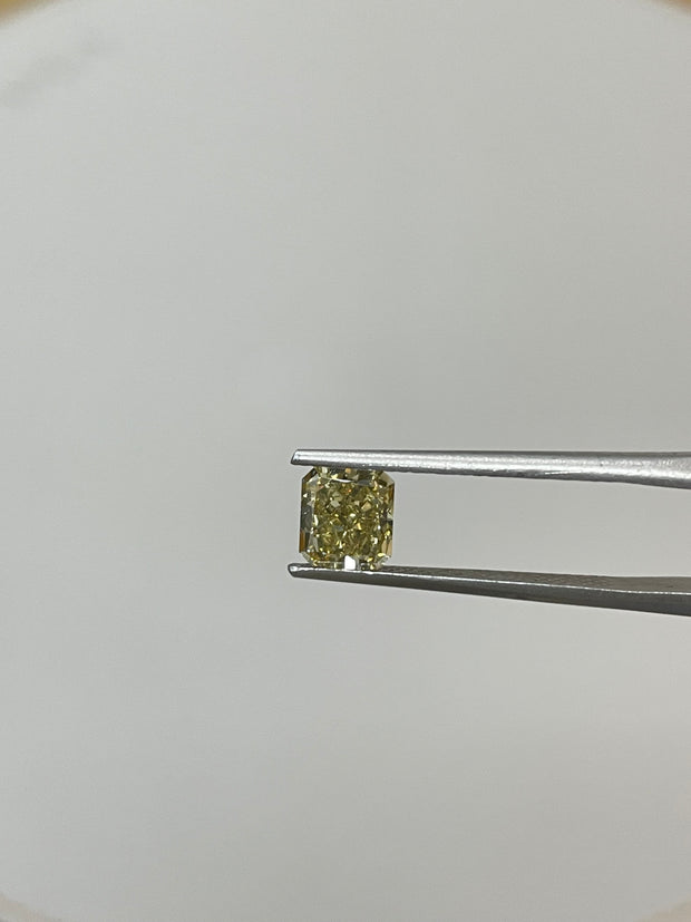 GIA Certified 1.24Carat Fancy Brownish Yellow VS1 Radiant Cut Natural Diamond