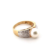 Classic 14k Yellow Gold Pearl and Natural Diamond Ring