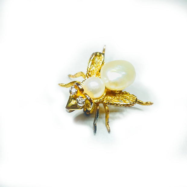 14K Yellow Gold Pearl Bee Brooch