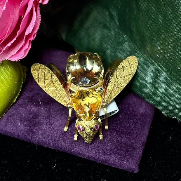 18k Yellow Gold Citrine Dragon Fly Pin
