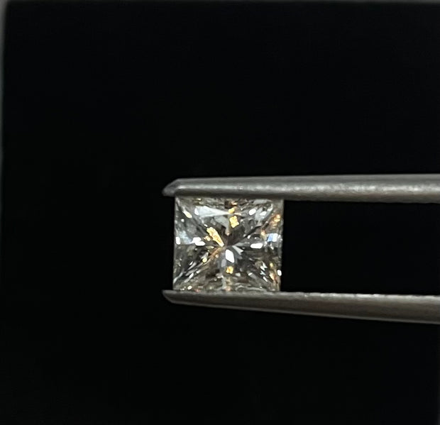 GIA Certified 0.84 Carat Princess Cut Natural Diamond Stunning High-Quality H VVS2 Stone