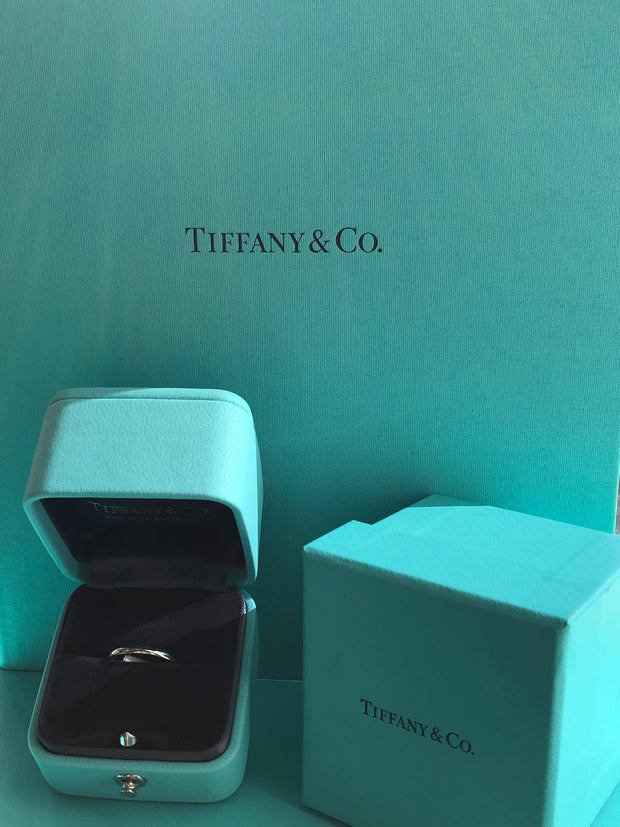 Tiffany and co. Forever Wedding Band Ring in Platinum, 2mm Wide
